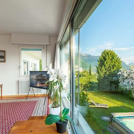 Pensión Rooms In Splendid Apartment With Parking-Stunning Lake View Montreux