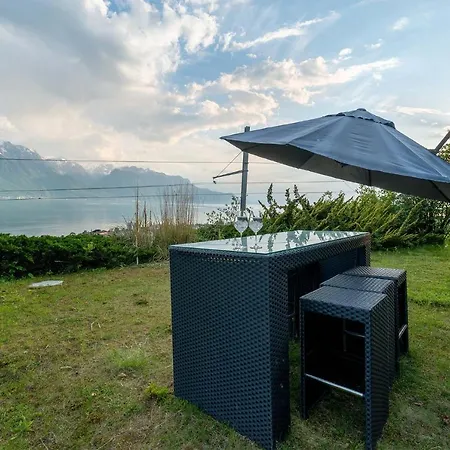 Rooms In Splendid Apartment With Parking-Stunning Lake View Pensión Montreux
